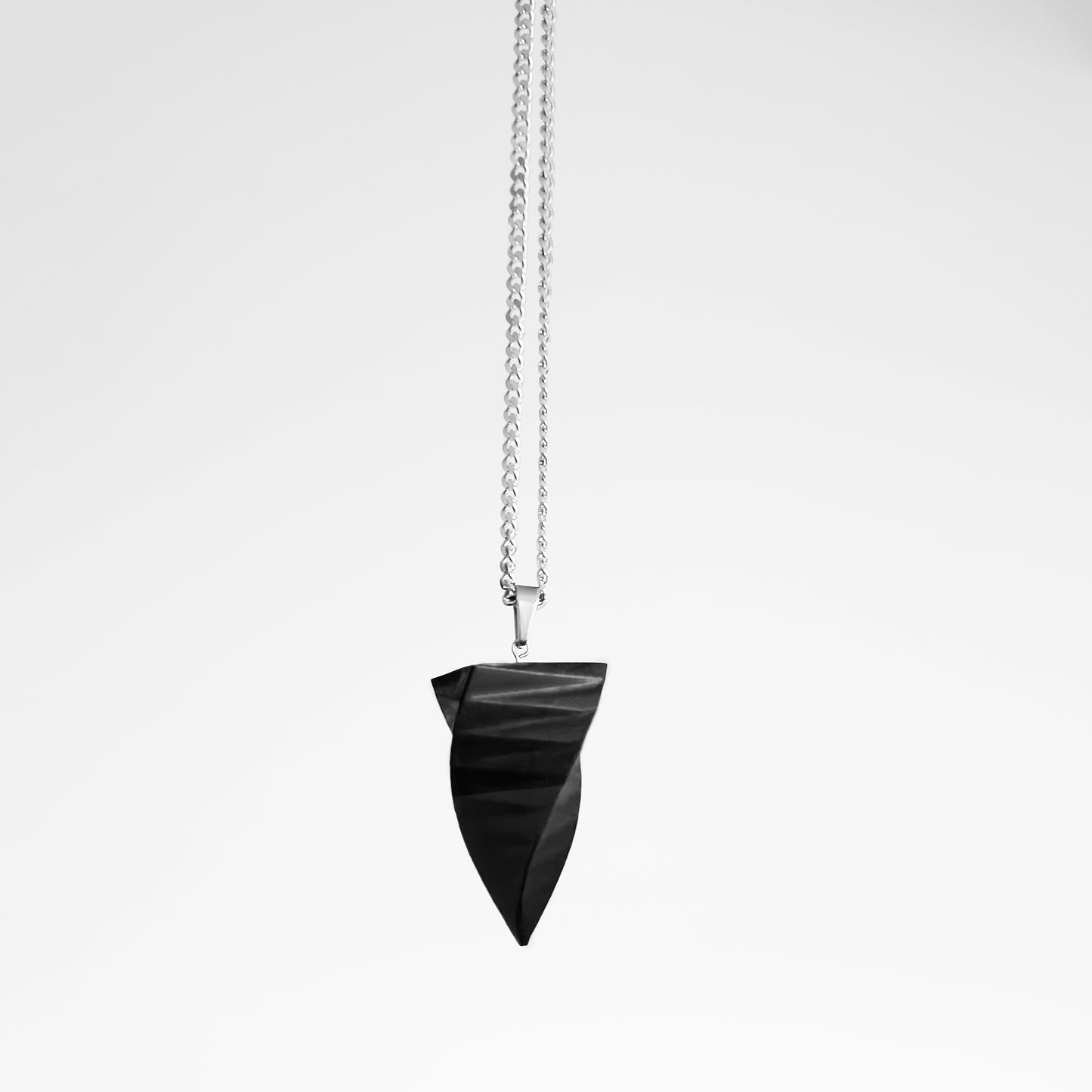 DUBAI DARK NECKLACE