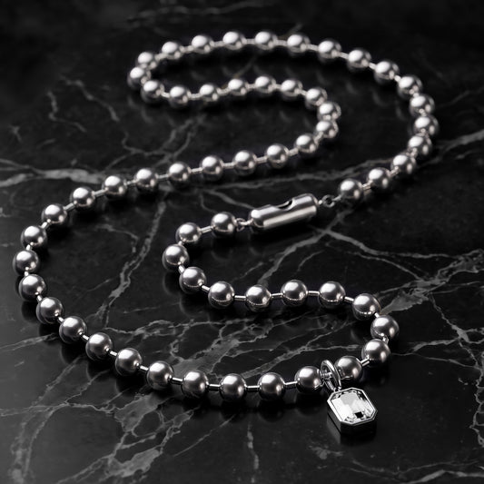 SQUARE WHITE CRYSTAL. COLLAR DE BOLAS DE ACERO INOXIDABLE