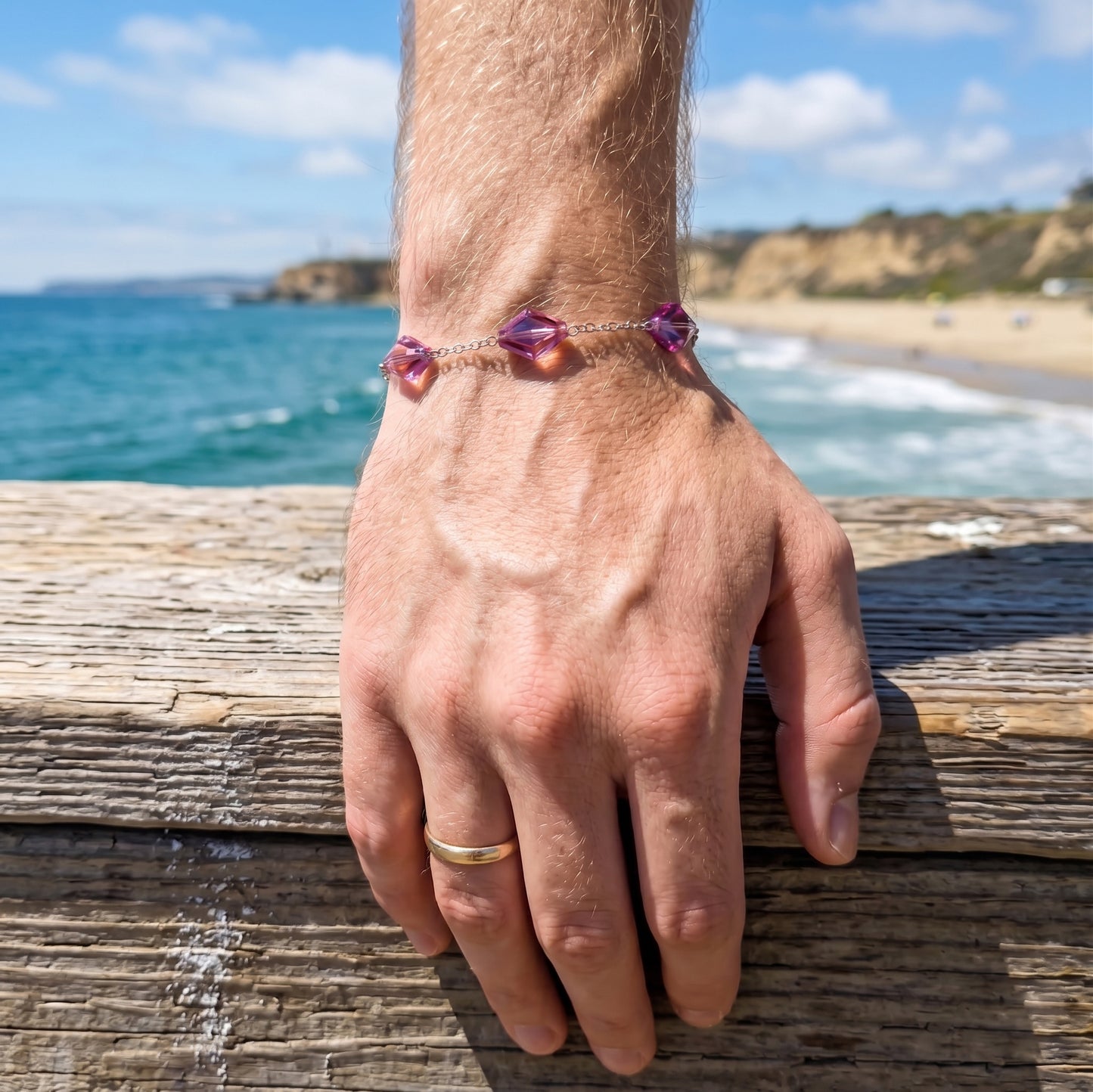 CRYSTALS, PULSERA CON ROMBOS DE CRISTAL ROSA TORNASOL