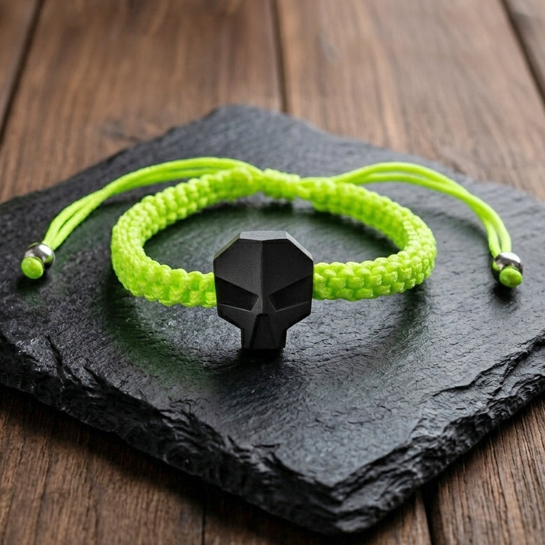 DARK SKULL. PULSERA CALAVERA NEGRA CORDON TRENZADO NEON