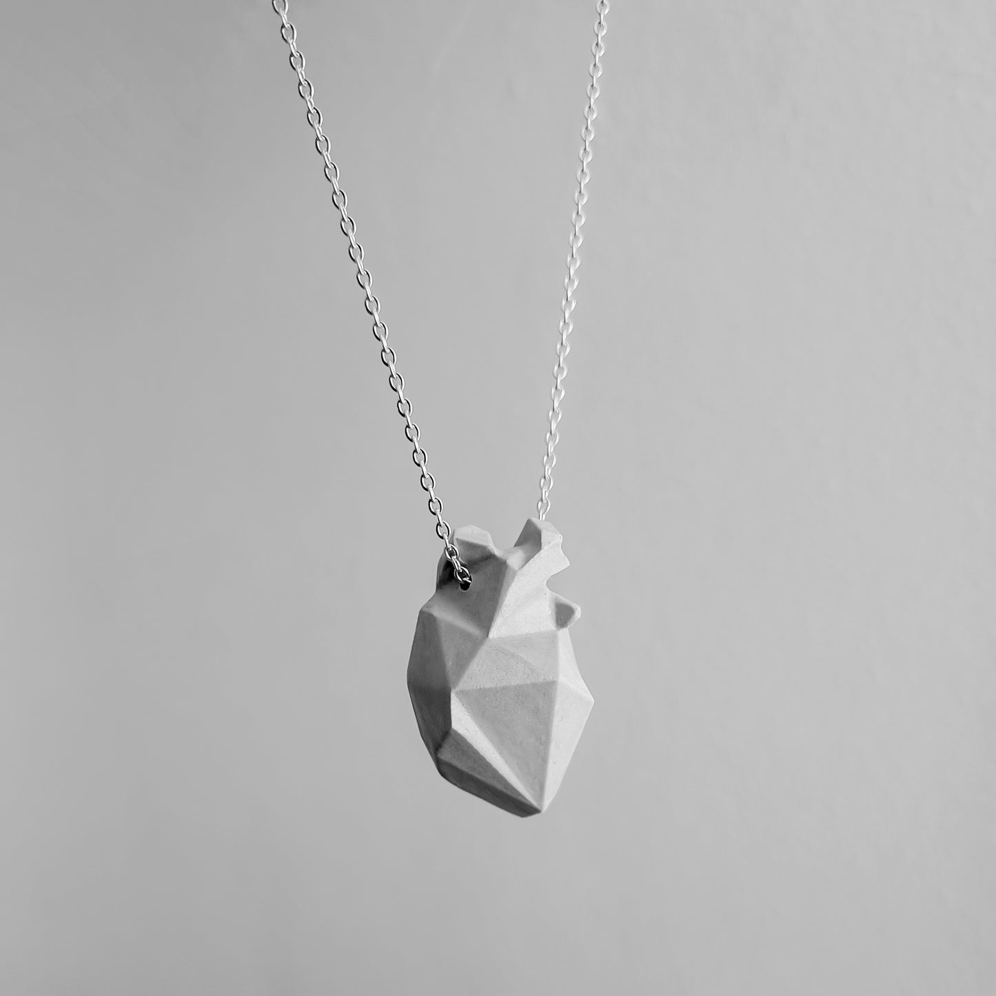 HEART NECKLACE
