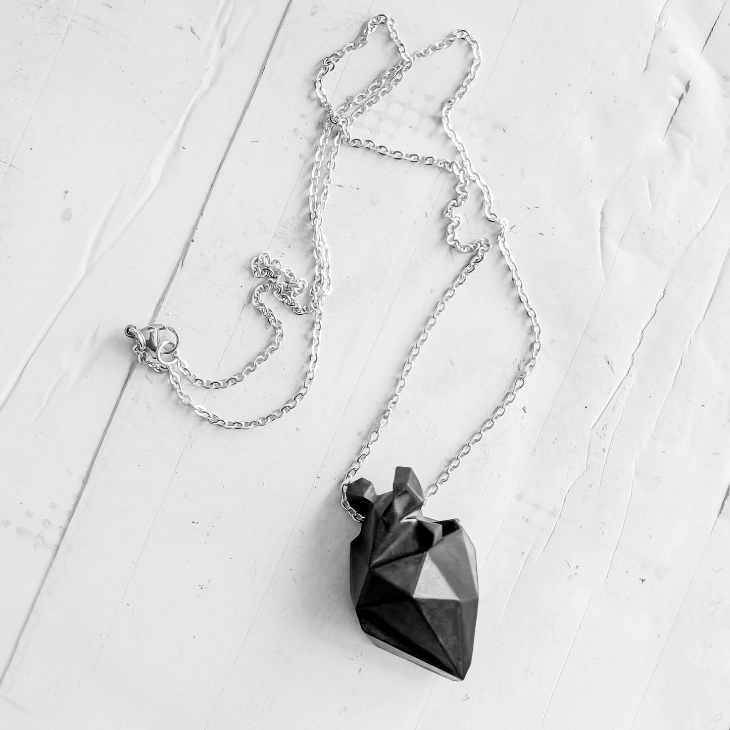 DARK HEART NECKLACE