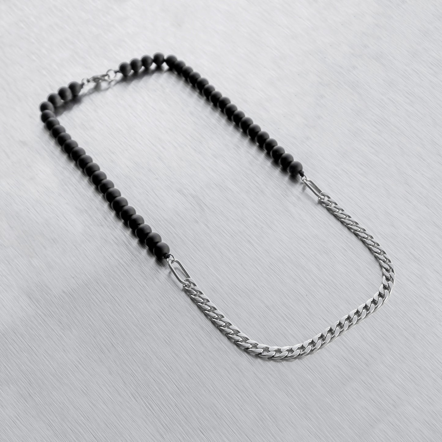 COLLAR ONIX CON CADENA ACERO