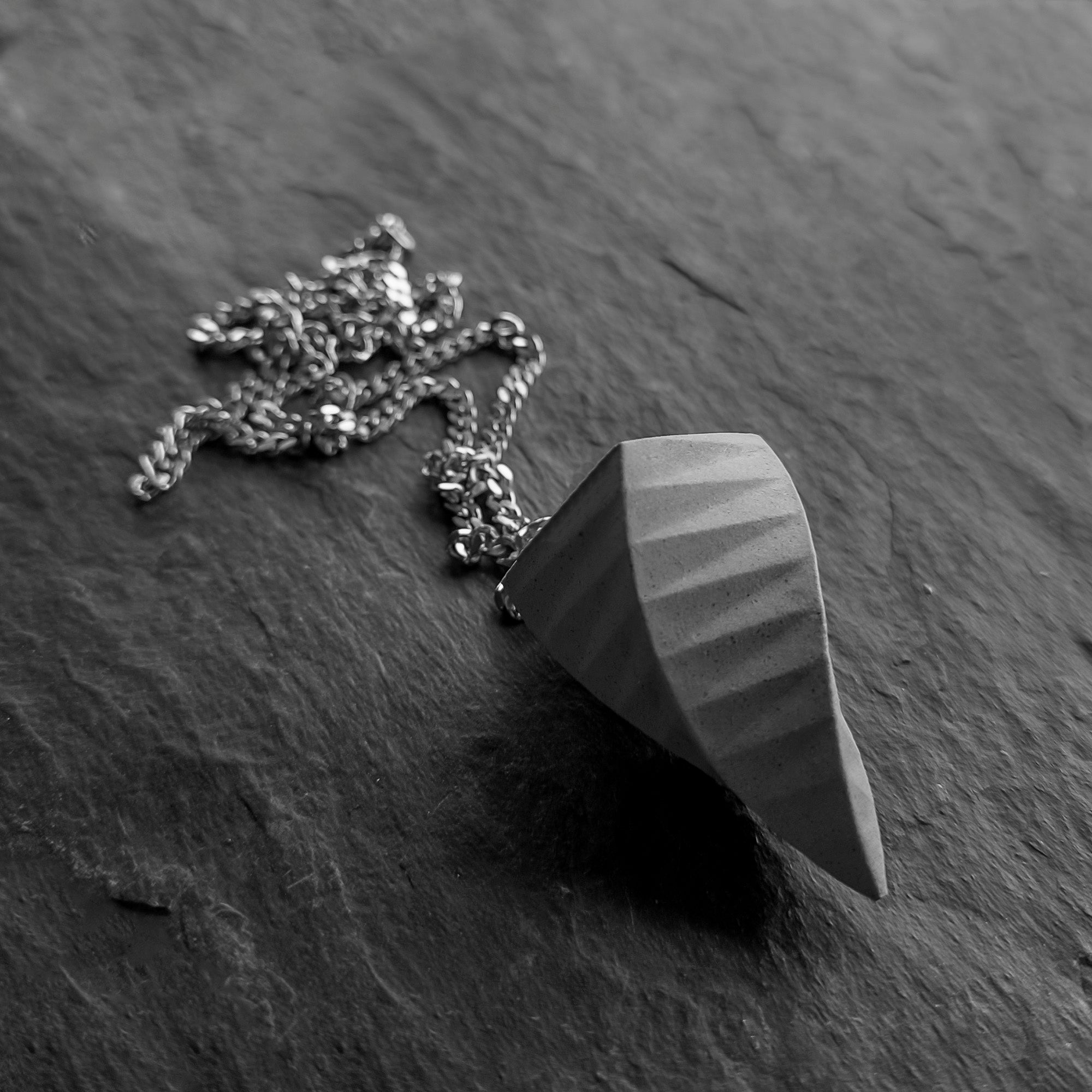 DUBAI NECKLACE
