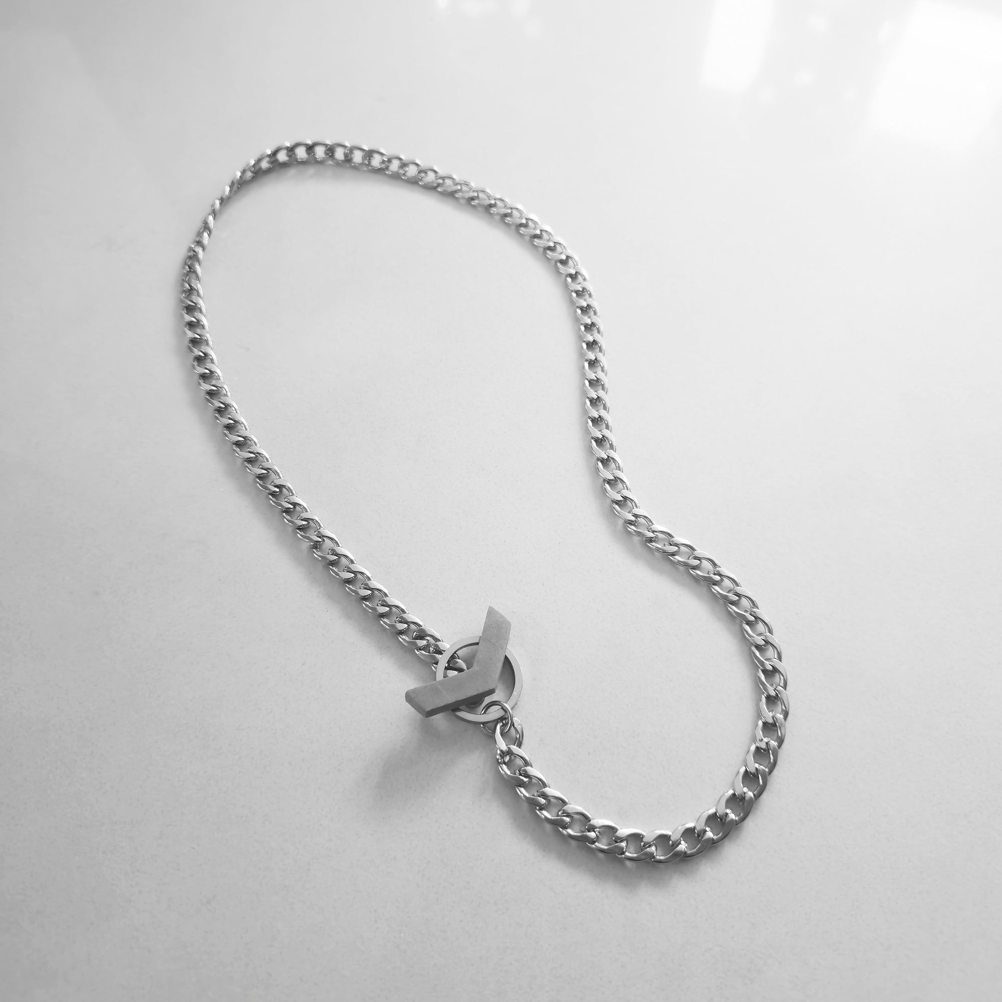 LOCK CHAIN NECKLACE II