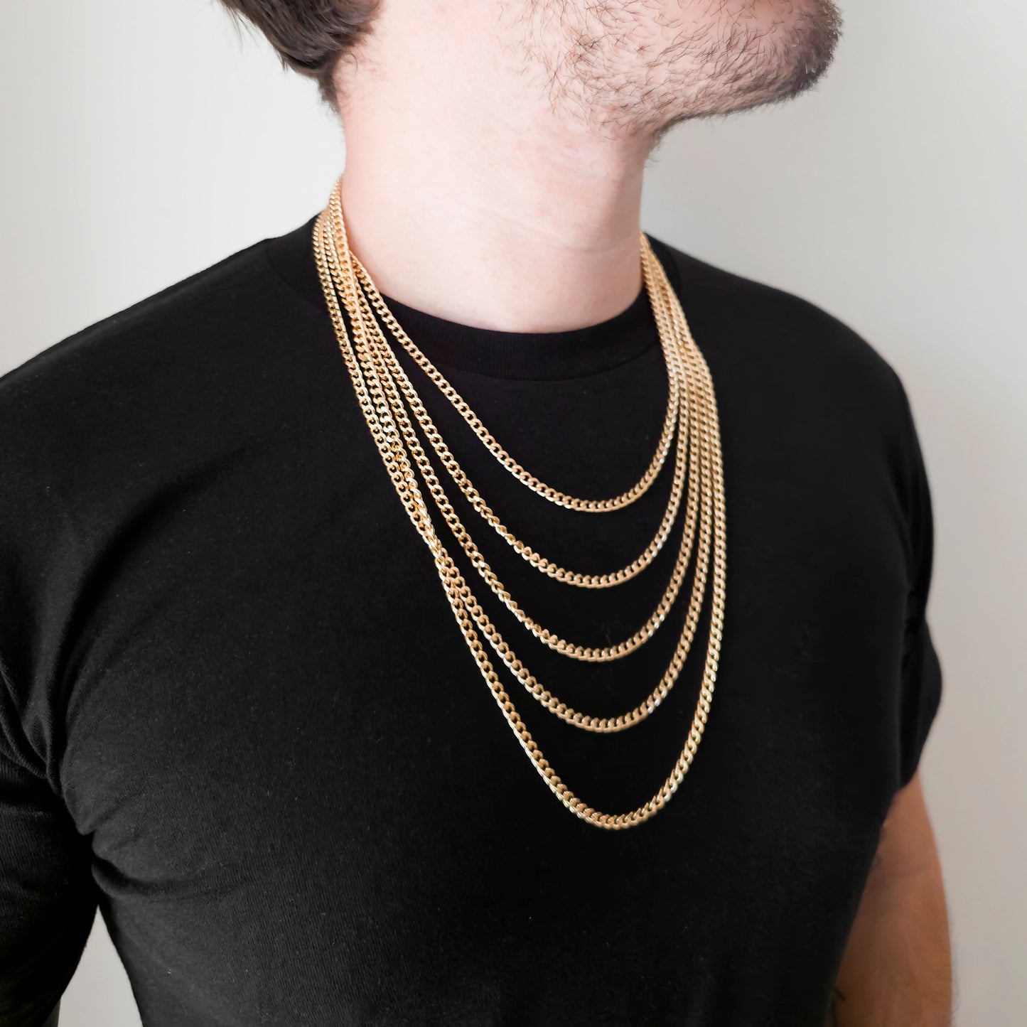 LAYERS GOLDEN STEEL NECKLACE