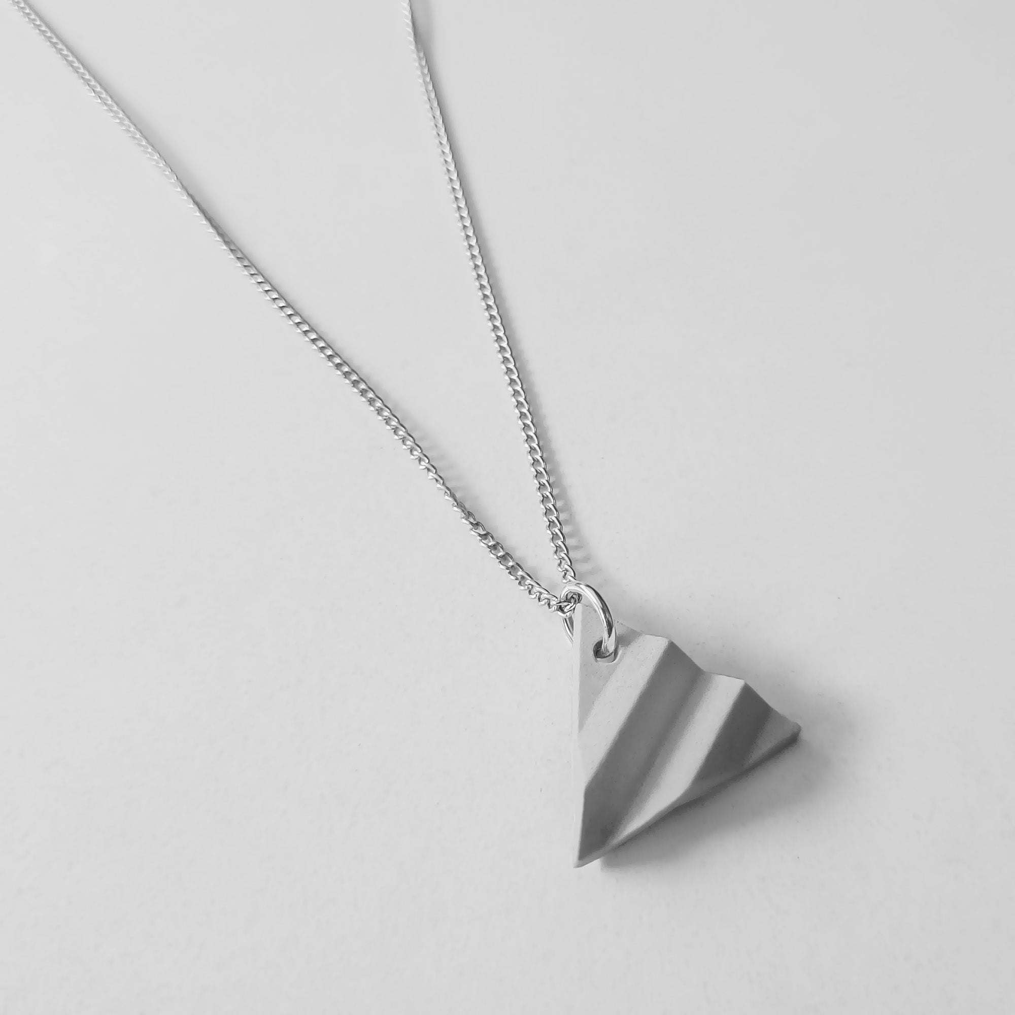 FOLD TRIANGLE