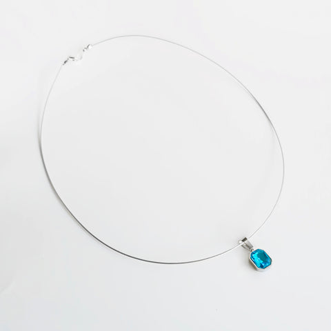 SQUARE STEEL BLUE CRYSTAL