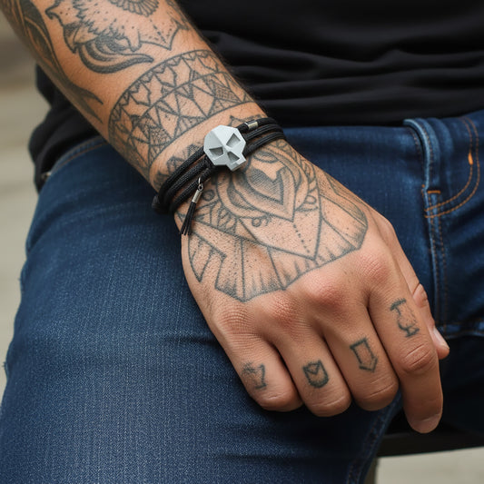 SKULL PULSERA CON CALAVERA Y CORDON NEGRO