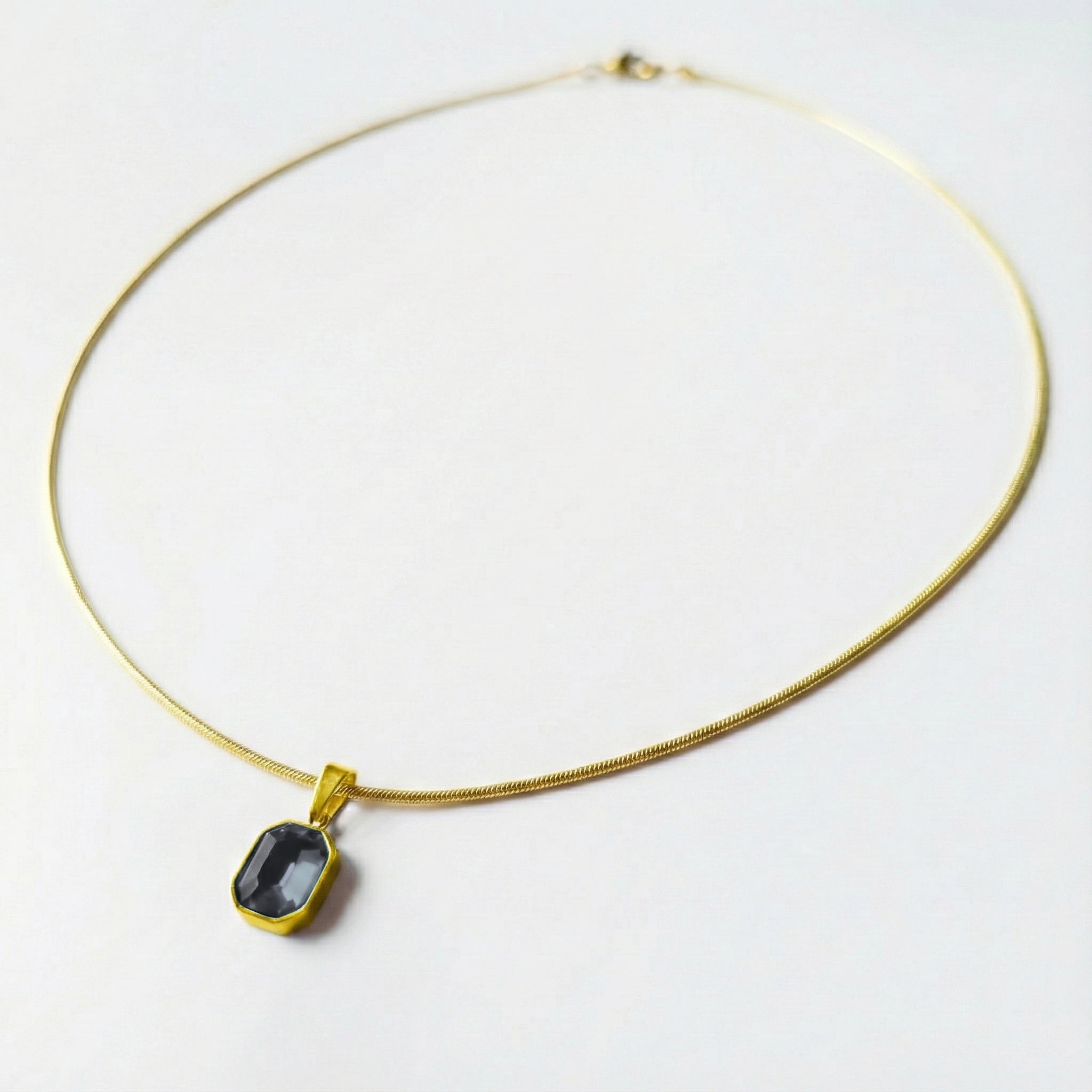 SQUARE GOLDEN RED CRYSTAL – Gerardo Ars Collection