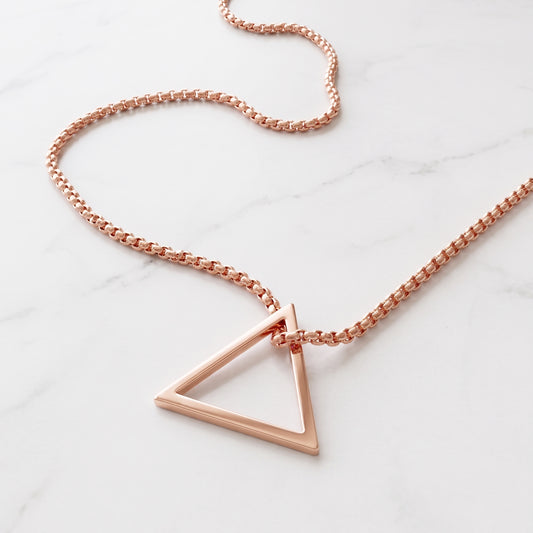 ROSE GOLD BASIC TRIANGLE