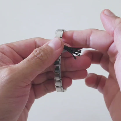 SQUARE STEEL TRIANGLE