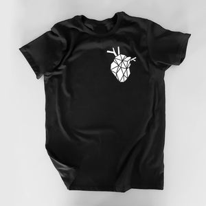 HAPPY WHITE HEART TEE