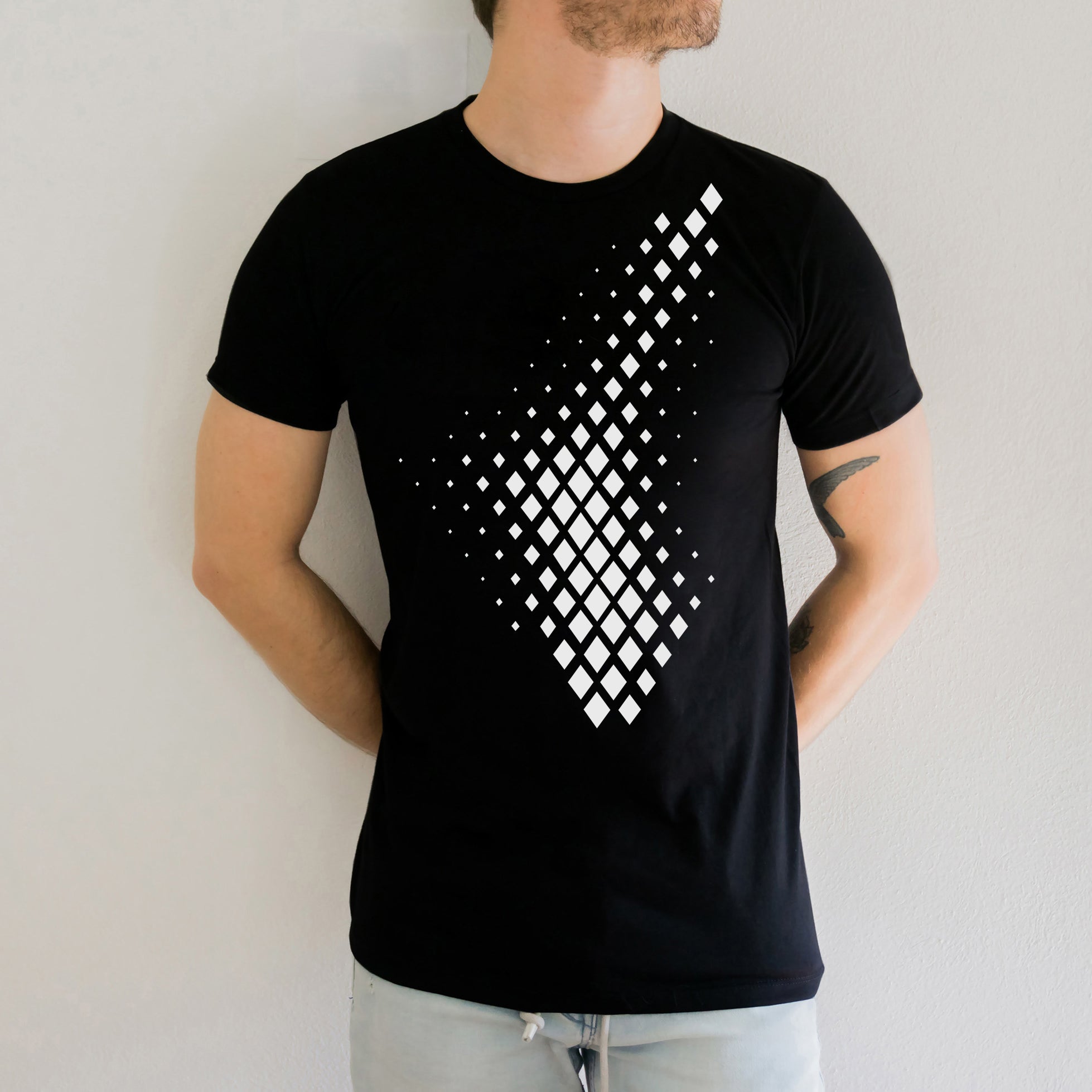 PARAMETRIC DIAMOND TEE